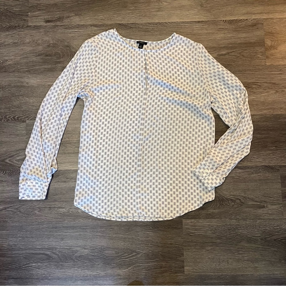 Ann Taylor long sleeve blouse